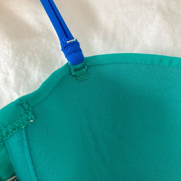 2/$40💜 CLOSET CLEAN OUT: Aerie bandeau bikini top - Picture 4 of 6